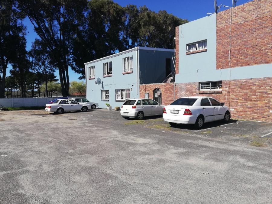 To Let 2 Bedroom Property for Rent in Penlyn Estate Western Cape